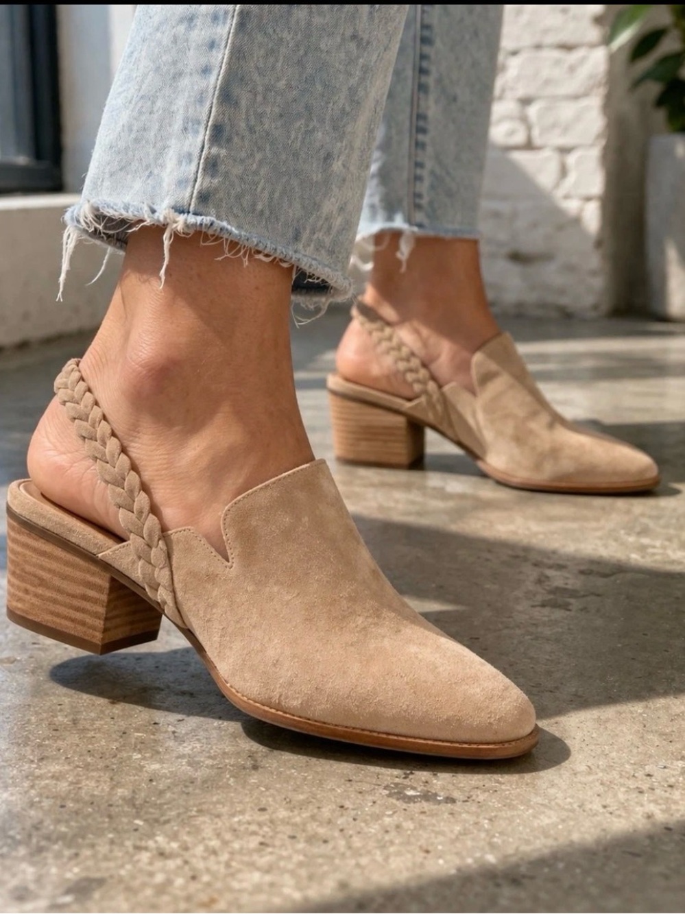 Hush Puppies Shoe Mule 9.5 Sierra Suede Leather Pointed Toe Braid Beige